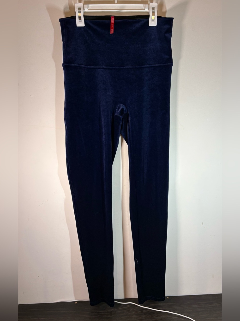 Spanx Velvet Leggings Size XL